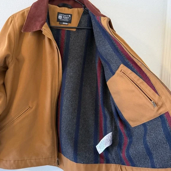 Carhartt Men's Iconic J01 Duck Detroit Jacket - Picture 3 of 5